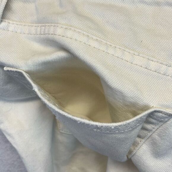 WE THE FREE Jean Mini Skirt Size 29 White Distressed Raw Cut Hem Button Fly - Picture 14 of 15